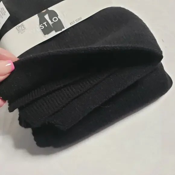 West Loop Women's One Size Simple Knit Scarf Solid Black Winter Minimalist New - Picture 5 of 5